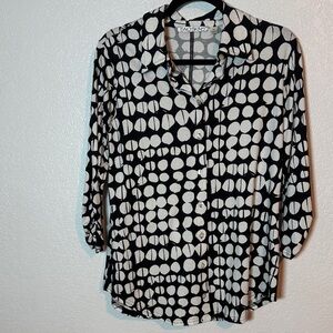 SnoSkins Black & White Polka Dot Button Down 3/4 Sleeve Top Size Medium Artsy